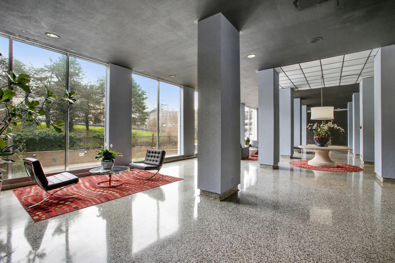 Beautiful Space In Heart Of Downtown Atl